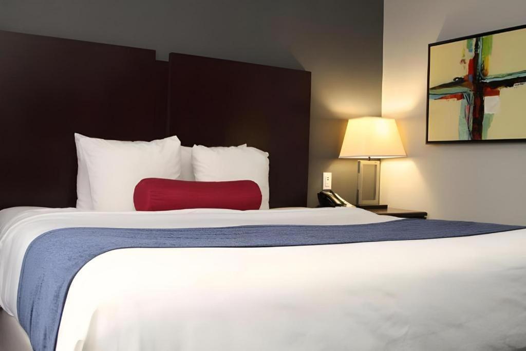Best Western Plus Olathe Hotel Exterior foto